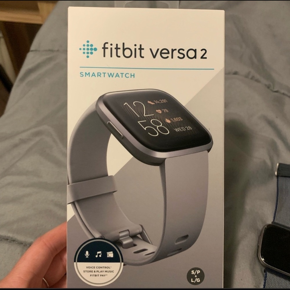 Gently Used Fitbit Versa 2 **discounted & fast shipping for Christmas!**